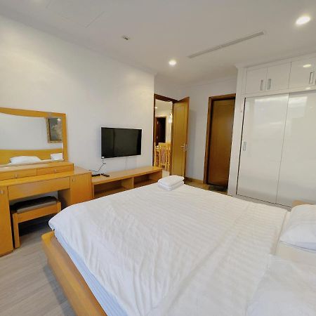 Homes By Christine - Vinhomes Central Park Ho Chi Minh Zewnętrze zdjęcie