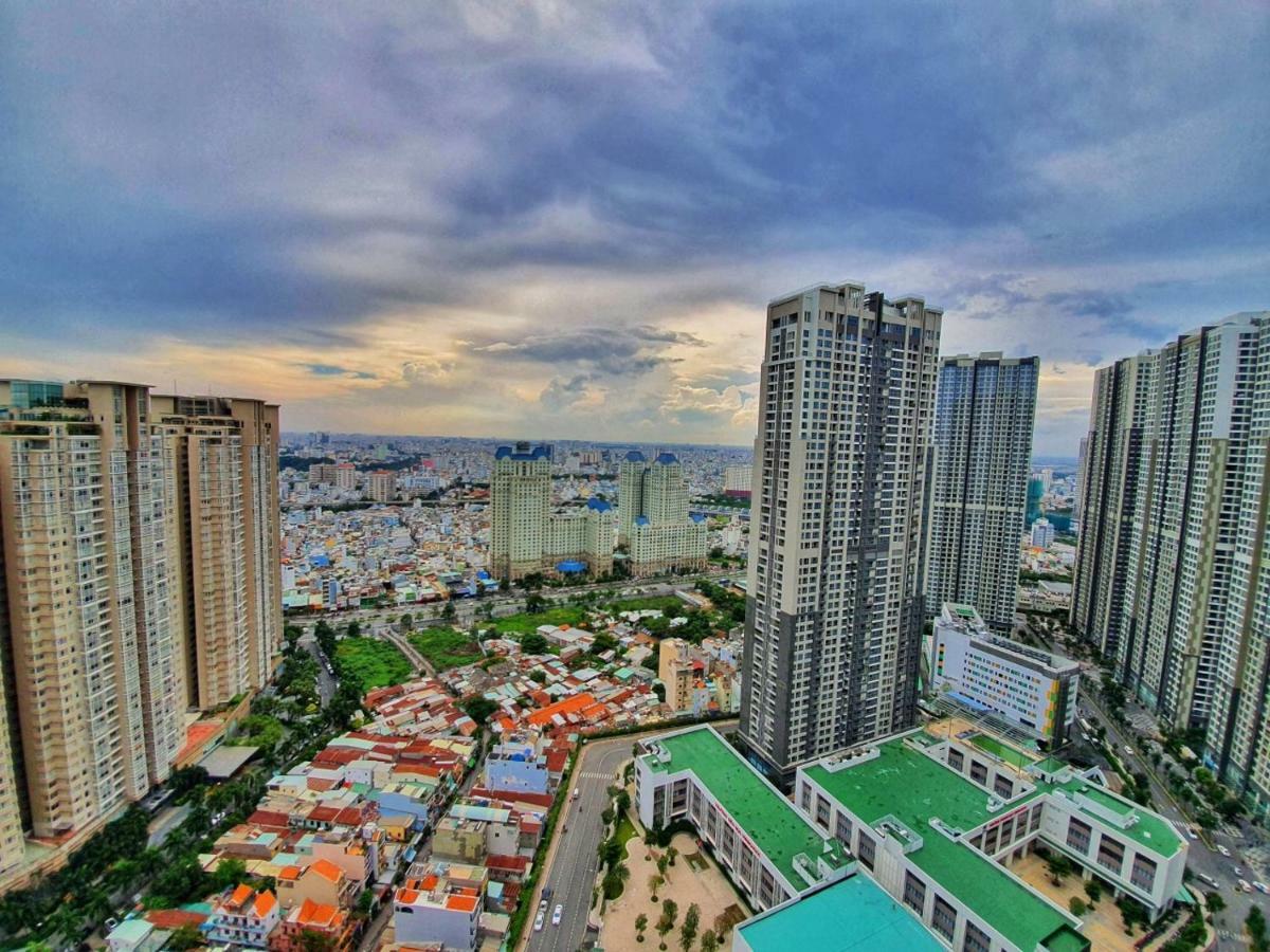 Homes By Christine - Vinhomes Central Park Ho Chi Minh Zewnętrze zdjęcie