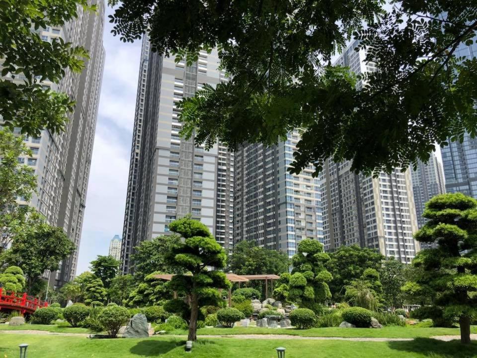 Homes By Christine - Vinhomes Central Park Ho Chi Minh Zewnętrze zdjęcie